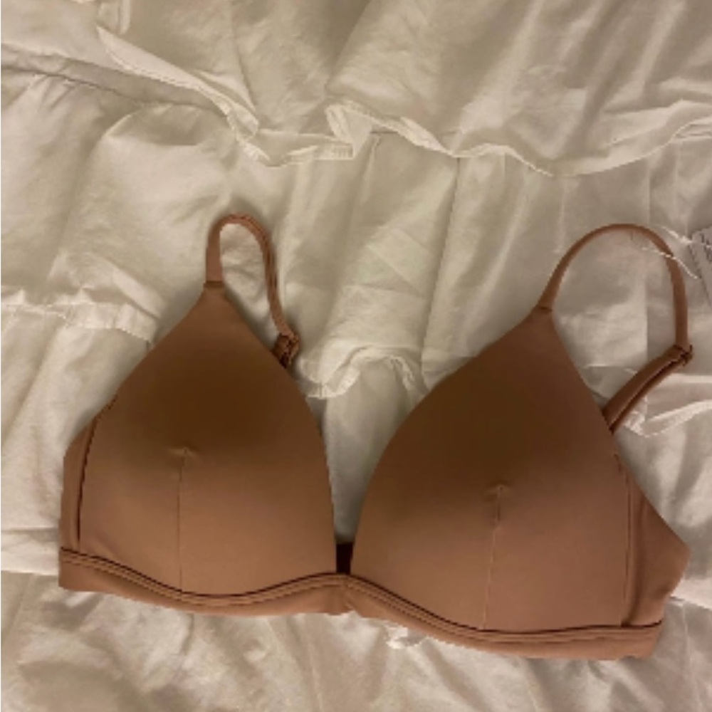Lululemon swim top nwt size 4 C